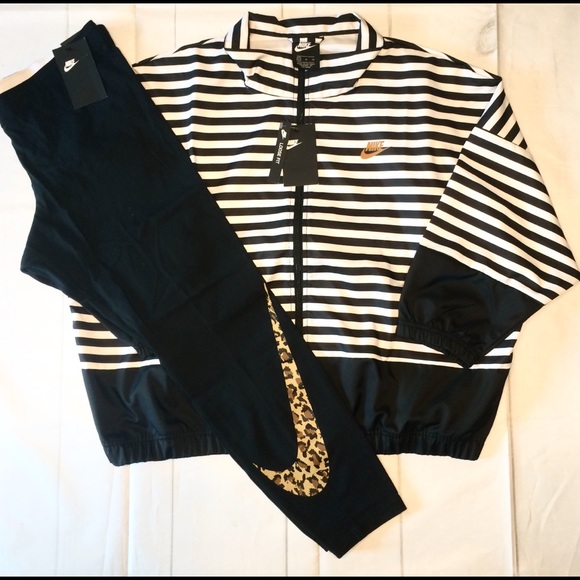 Nike Pants - New Nike outfit zip up coat leopard print leggings